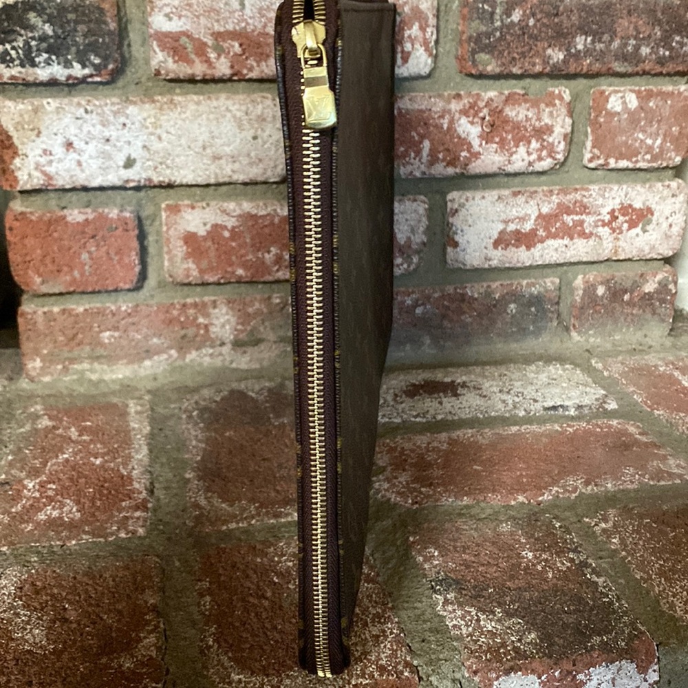 EUC Louis Vuitton Etui Voyage Monogram Document/Laptop Case - Picture 4 of 8